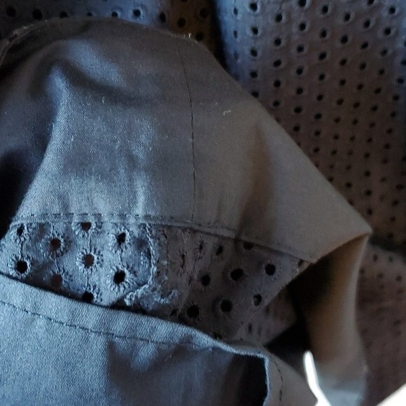 J. CREW 100% COTTON EYELET "FLUTTER SLEEVE" BLACK SHORT SLEEVE DRESS SZ 6 - Picture 6 of 10